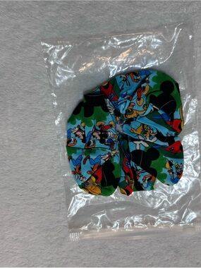 JEM Mickey Mouse Cartoon Print Elastic Hair Scrunchie